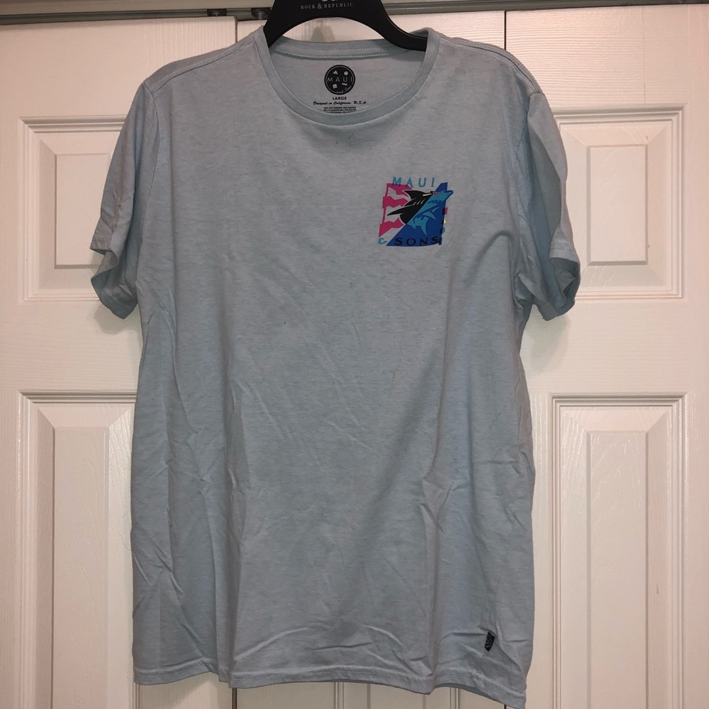 Maui and Sons tee